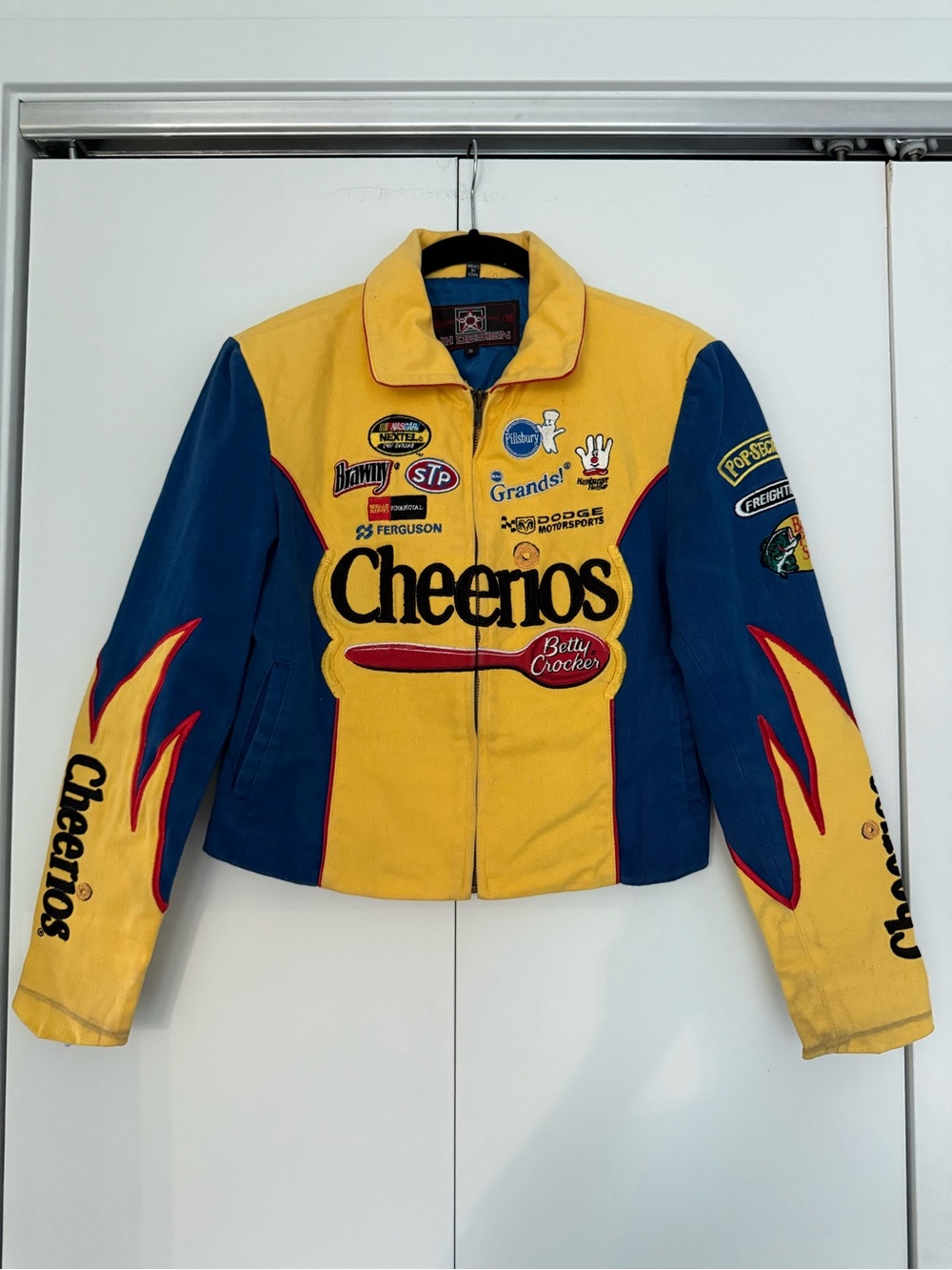 JH Design Women’s No. 43 Cheerios NASCAR Cropped Racing Jacket